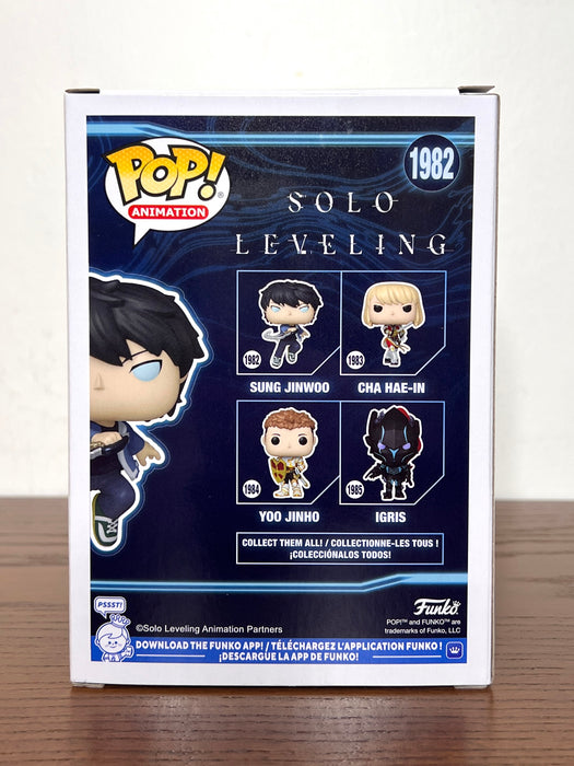 JSA Certified Aleks Le Signature and Quote Solo Leveling Sung Jinwoo Glow CHASE Funko Pop! Vinyl Figure #1982 With Protector