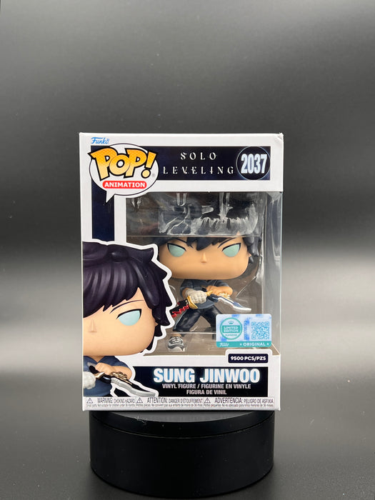 Solo Leveling Sung Jinwoo (Upgrade) Funko Limited Edition Supreme Pop! 9500 PCS Vinyl Figure #2037 - Entertainment Earth Exclusive **See images for current condition**